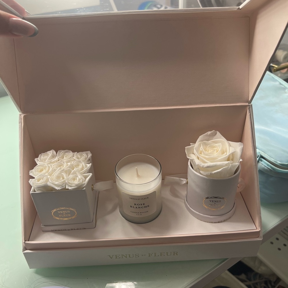 Venus set Rose Rose Blanche Gift set